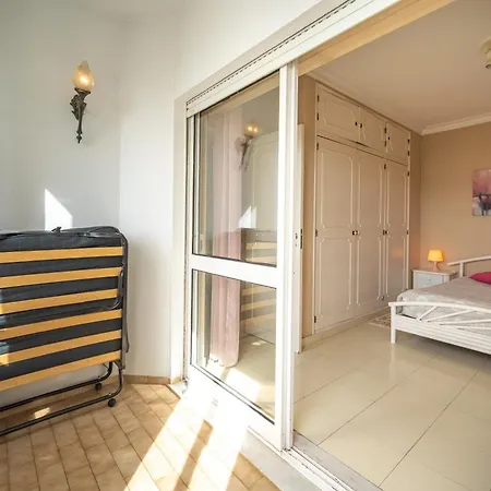 Candirocha D9 Apartment